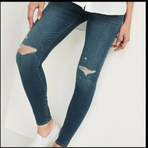 NWT Old Navy Rockstar Super Skinny Mid-Rise Distressed Jeggings Size 8